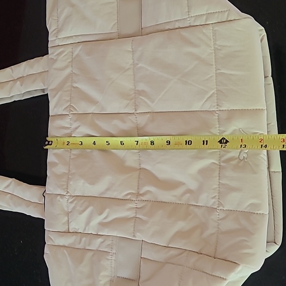 Puma Puffy Tote Bag - Picture 13 of 15